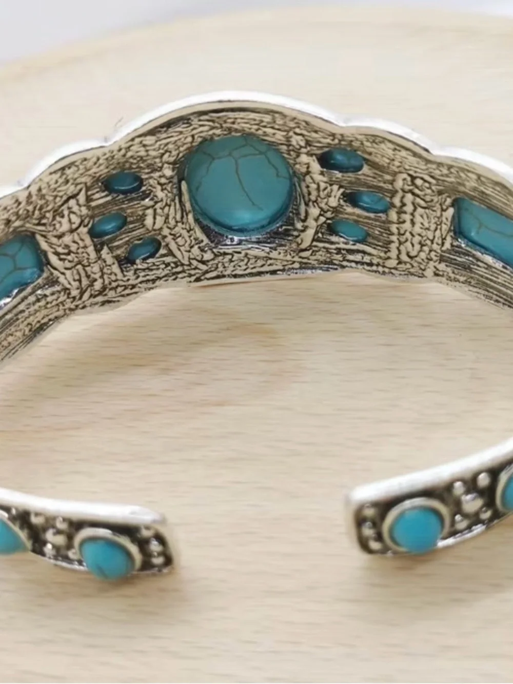 Inspired vintage Turquoise Stone Silver-Tone Cuff Bracelet - Women Jewelry